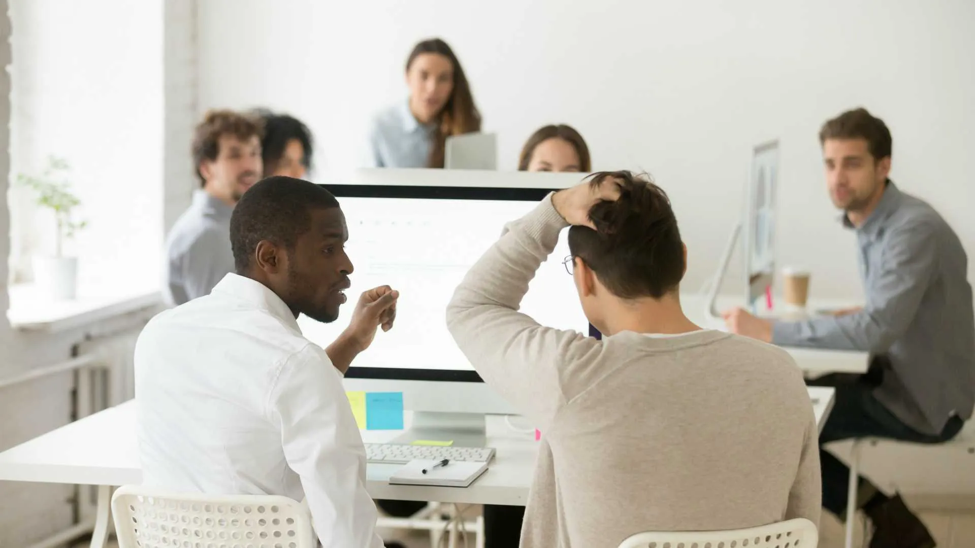 ۵ اشتباه رایج مدیران در آموزش کارکنان + ویدئو