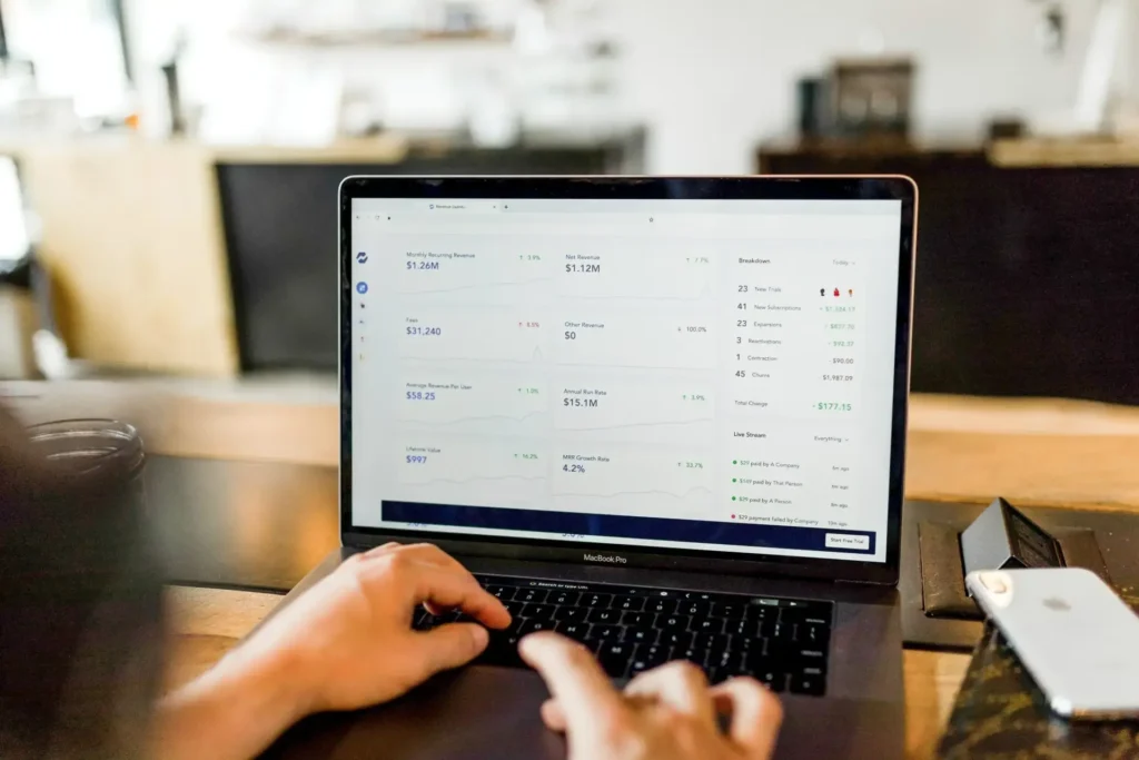 نرم‌افزار مدیریتی کسب‌وکار کوچک